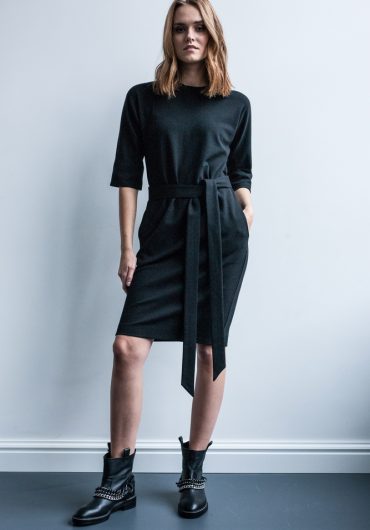 Dress SOLID BLACK